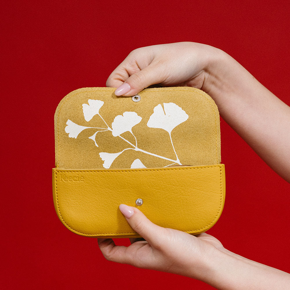 Sunglass case, Sunny Greetings, Yellow