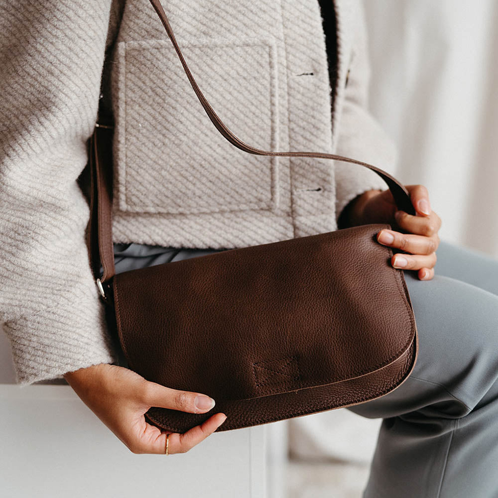 Bag, Lazy Boy, Dark Brown used look