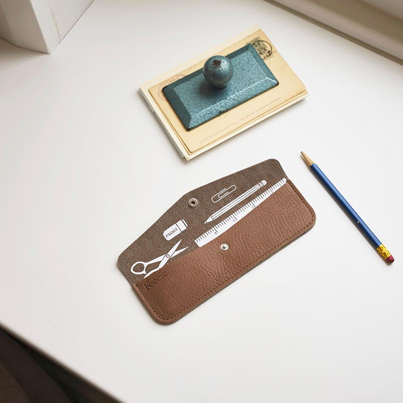 Case, Pen Pal, Moss used look