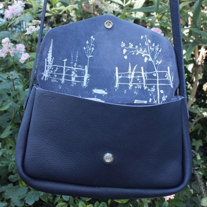 PRE-ORDER: Cottage Garden bag, Ink Blue