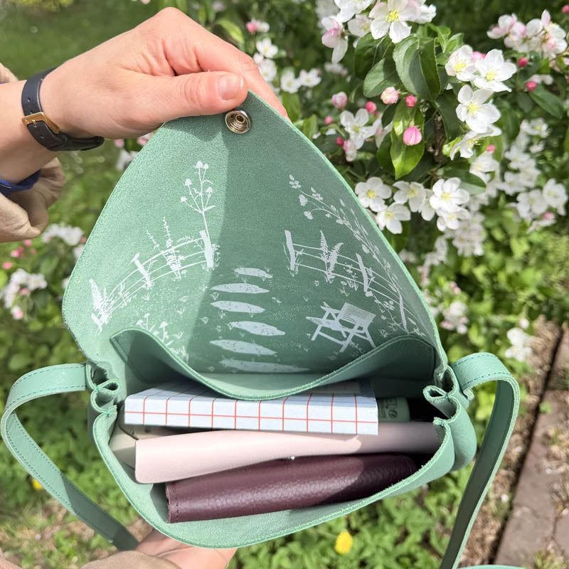 PRE-ORDER: Cottage Garden bag, Forest