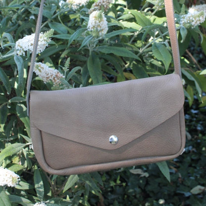 PRE-ORDER: Cottage Garden bag, Moss used look