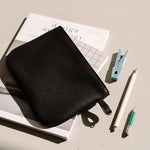Pouch, Dream On, Black