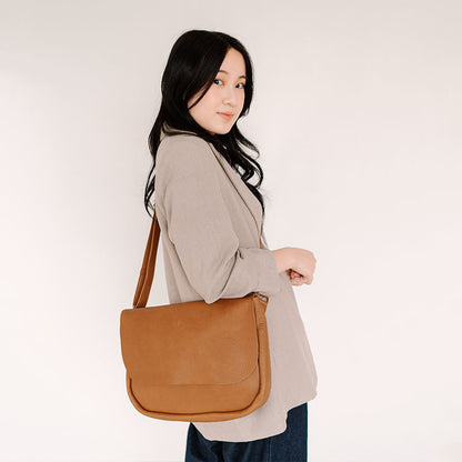 Bag, Plant Sitter, Cognac used look