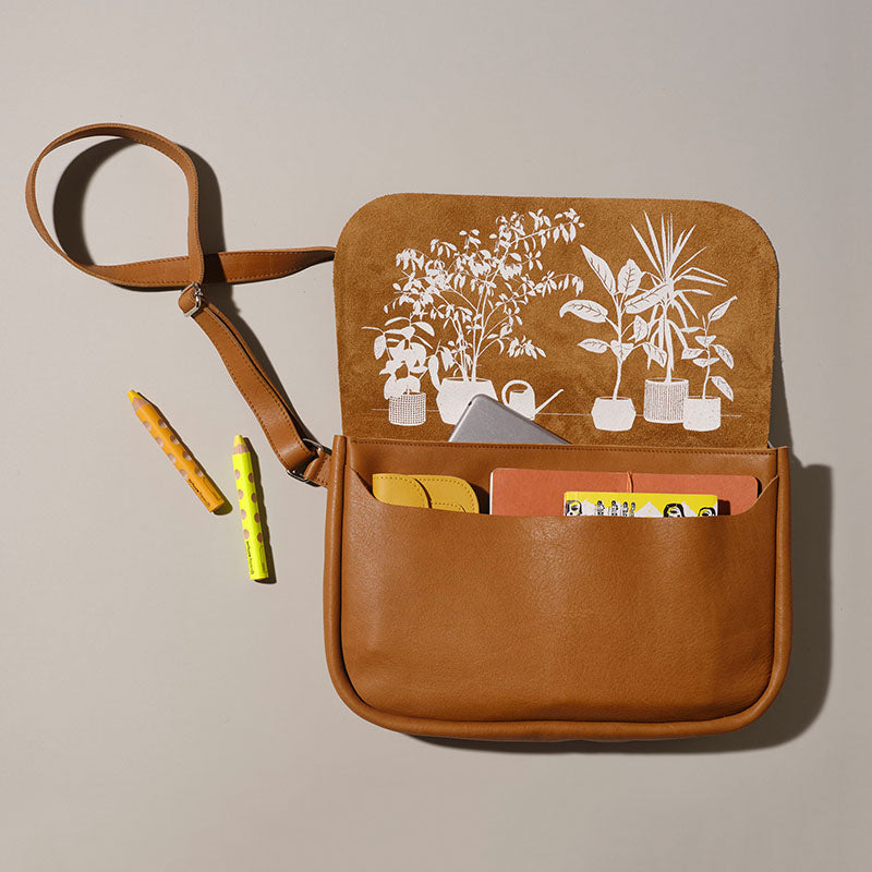 Bag, Plant Sitter, Cognac used look