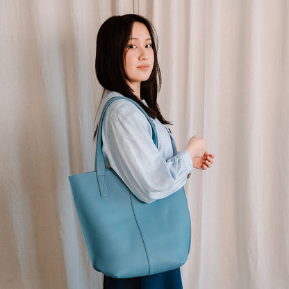 Bag, Swing It, Painters Blue