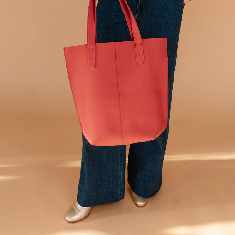 Bag, Swing It, Coral