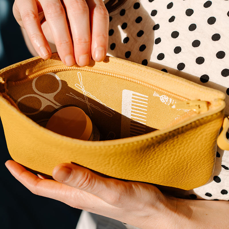 Pouch, Dream On, Yellow