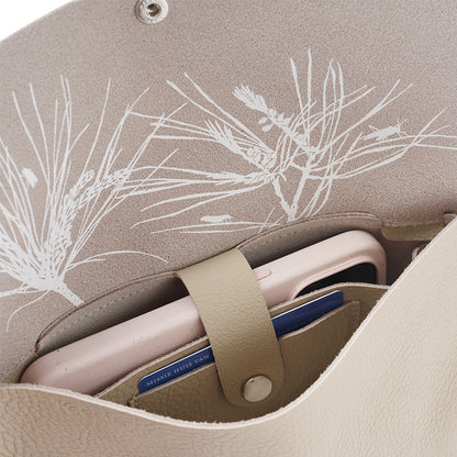 Bag, Secret Garden, Cement