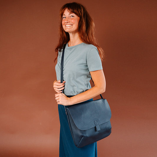 Shoulder bag, Back Yard, Ink Blue