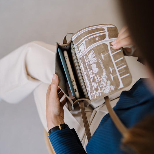 Bag, Lunch Break, Moss used look